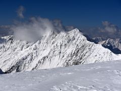 04A Jagged ridge near Dzerzhinsky Peak from Ak-Sai Travel Lenin Peak Camp 3 6100m